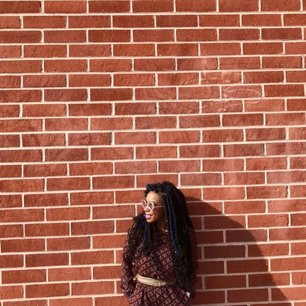 Meet your Posher, Max